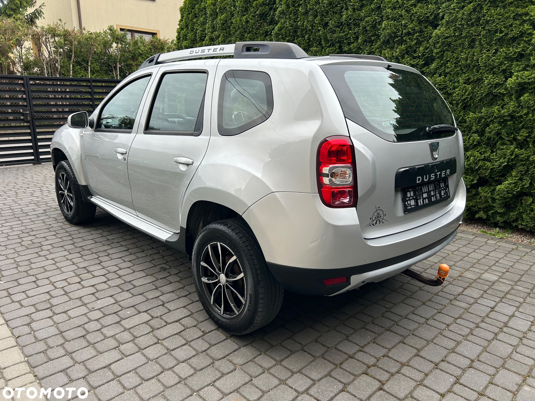 Dacia Duster 1.6 16V 4x2 Prestige - 10
