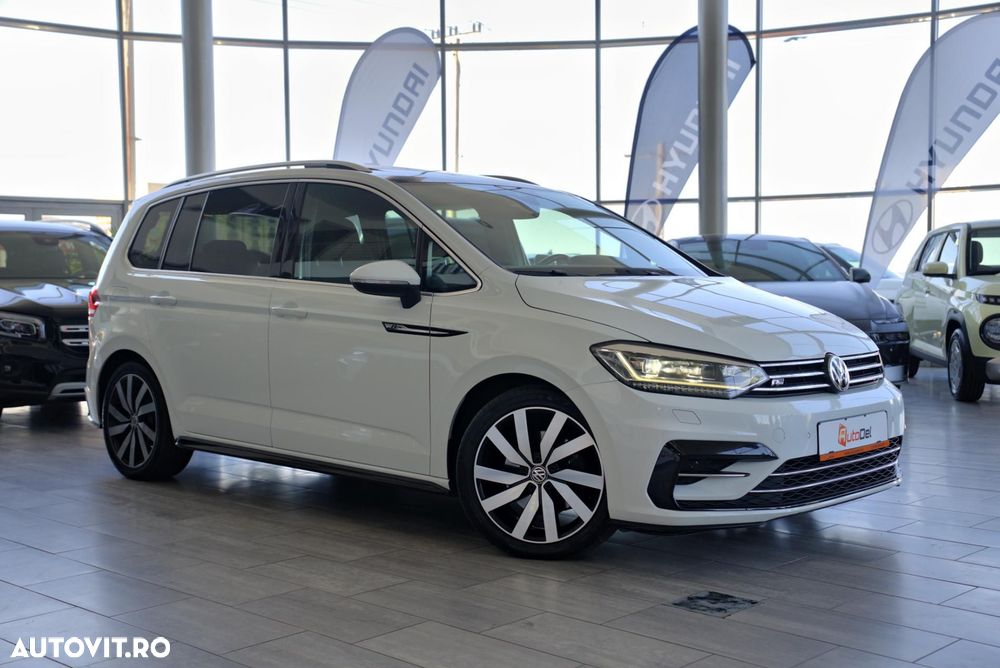 Volkswagen Touran - 28