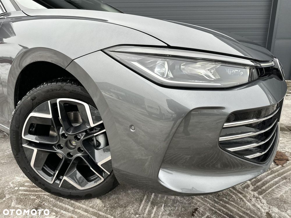 Volkswagen Passat - 21