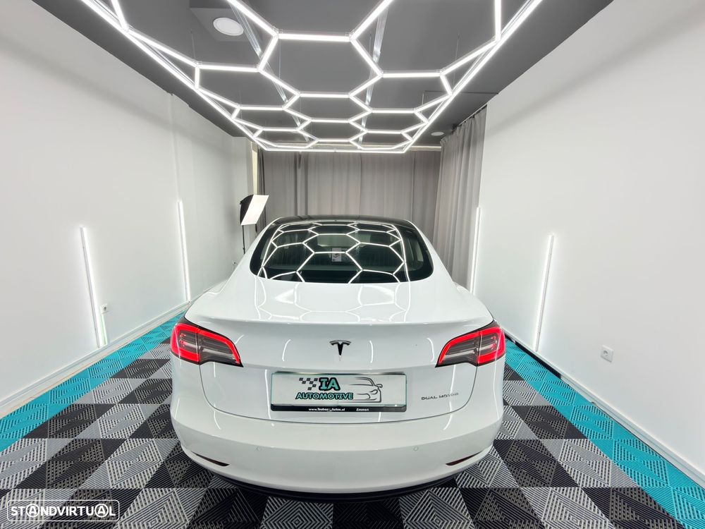 Tesla Model 3 Long-Range Dual Motor AWD - 8