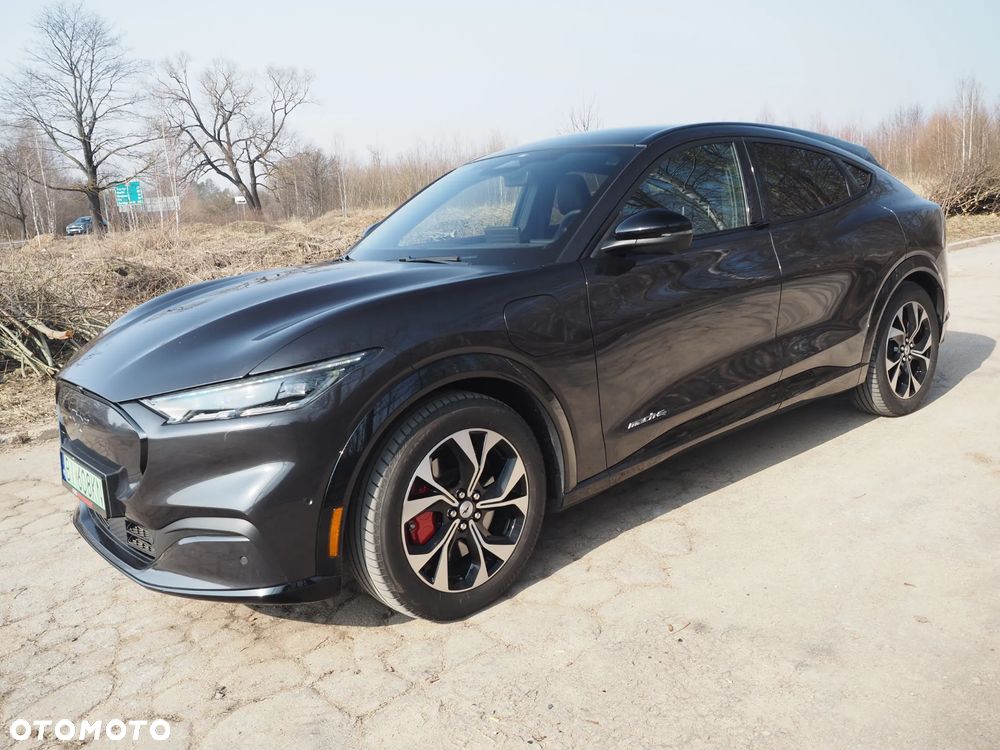 Ford Mustang Mach-E AWD PREMIUM - 5