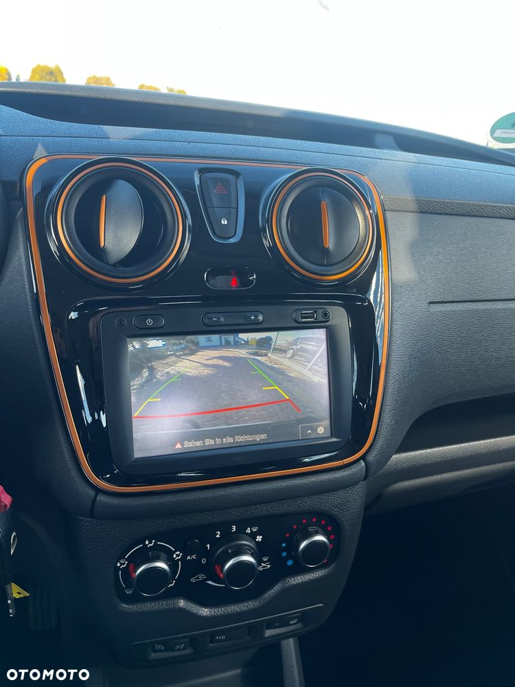 Dacia Dokker TCe 115 Stepway - 29