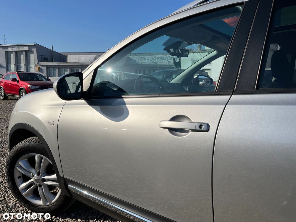 Nissan Qashqai+2 - 12