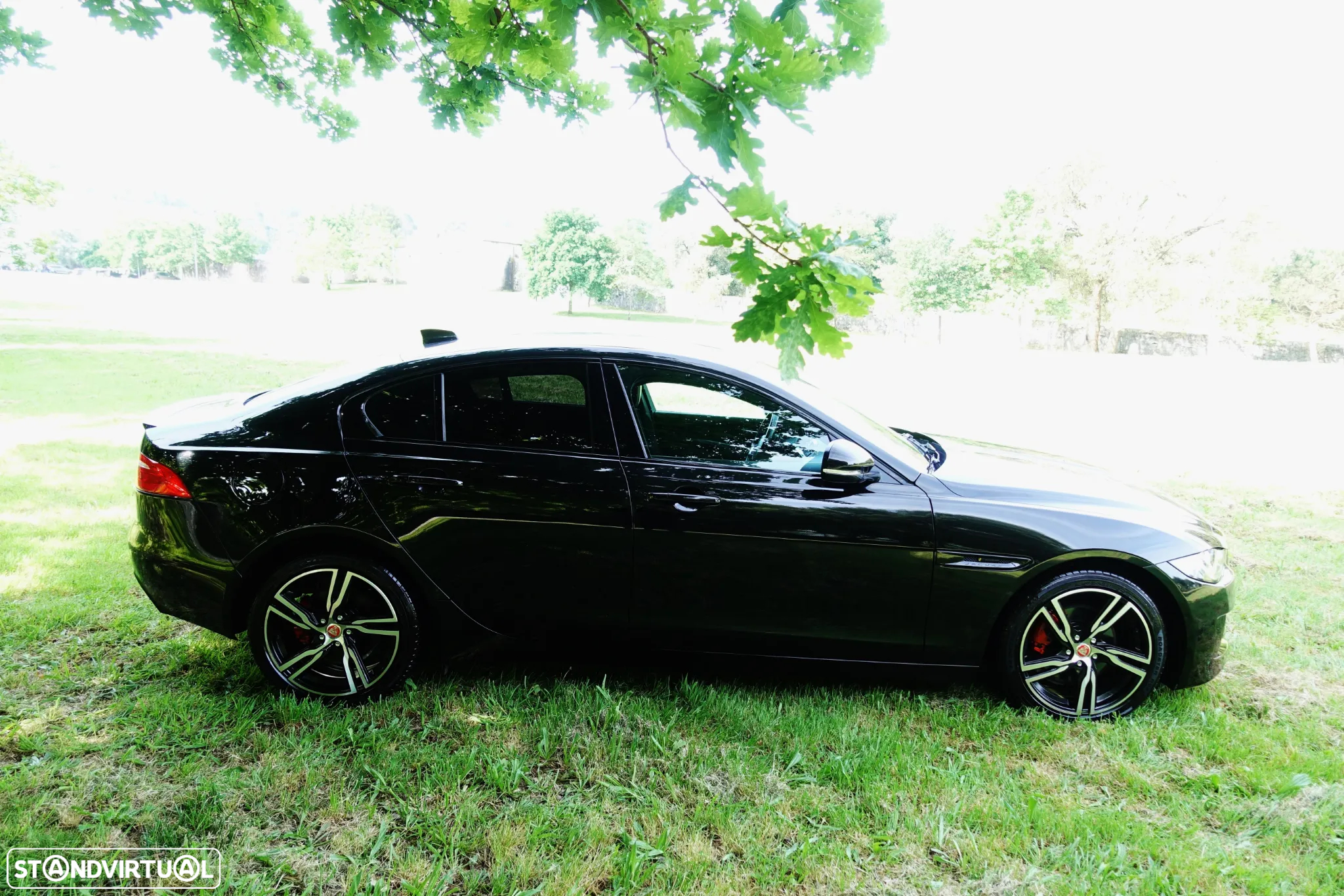 Jaguar XE 2.0 D R-Sport Aut. - 22