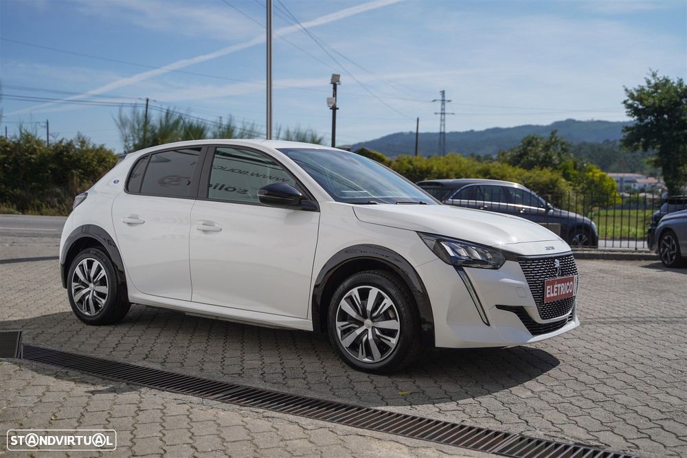 Peugeot e-208 50 kWh Allure Pack - 5