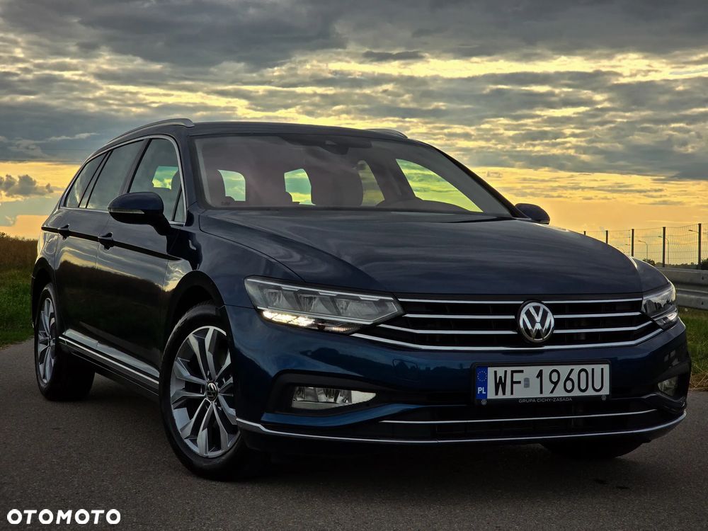 Volkswagen Passat Variant 2.0 TDI EVO Elegance DSG - 35