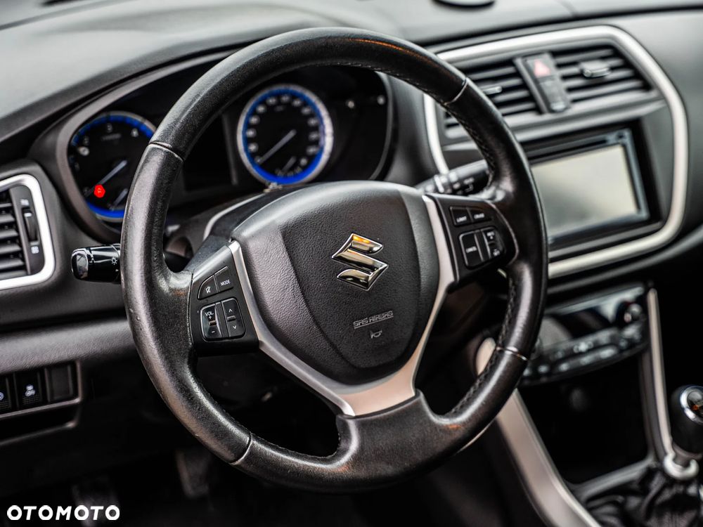 Suzuki SX4 S-Cross 1.6 DDiS Allgrip Comfort+ - 24