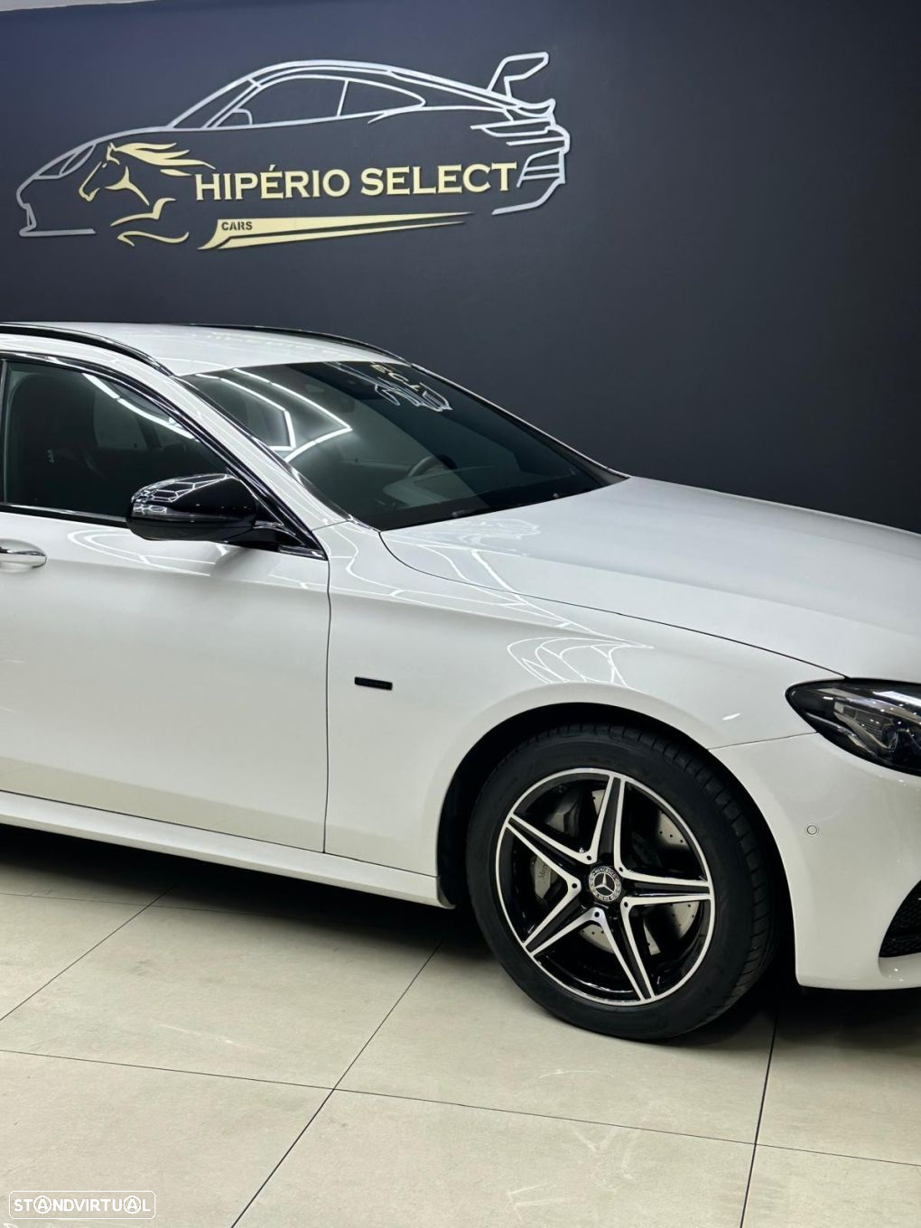 Mercedes-Benz E 300 de AMG Line - 52