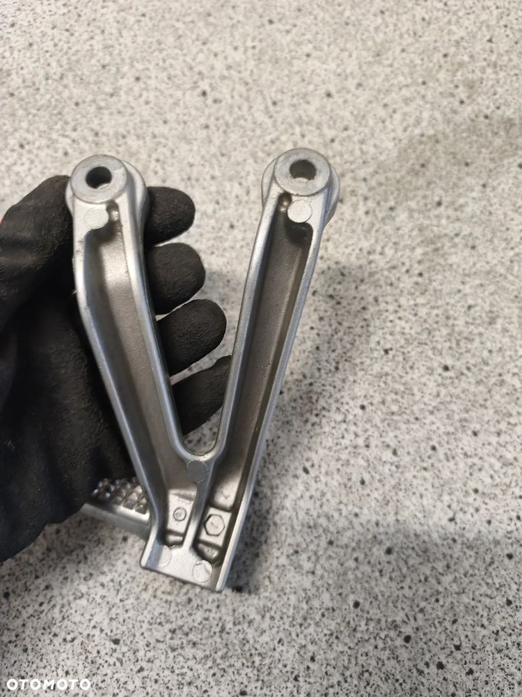 Set lewy tył, podnożek pasażera Honda CBR 900RR CBR900 RR CBR900RR CBR 900 RR - 7