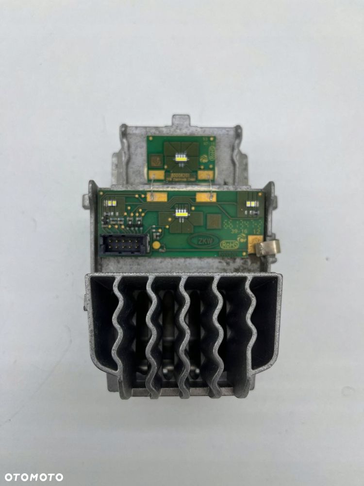 BMW 5 G30 G31 JEŻ LAMPY STEROWNIK LED 11689248 - 2