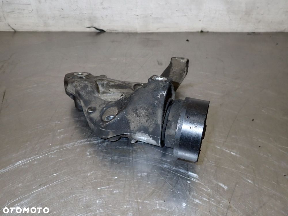 ŁAPA SPRĘŻARKI KLIMATYZACJI VOLKSWAGEN TOURAN 1.6FSI 1K0260885B - 2