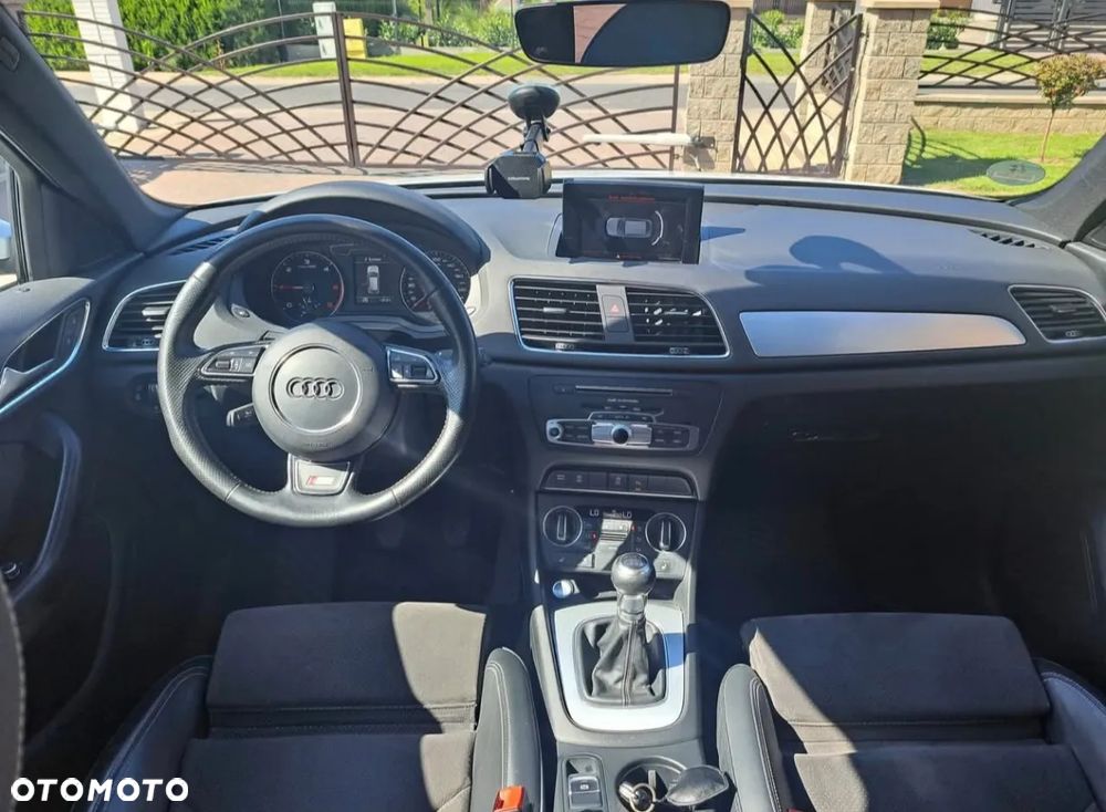 Audi Q3 2.0 TDI - 9