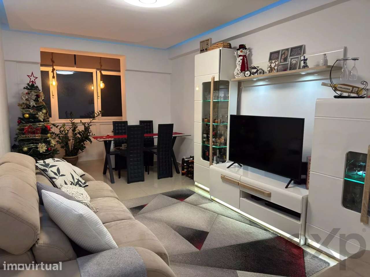 Apartamento Moderno de 92m² em Torre da Marinha - Grande imagem: 2/16