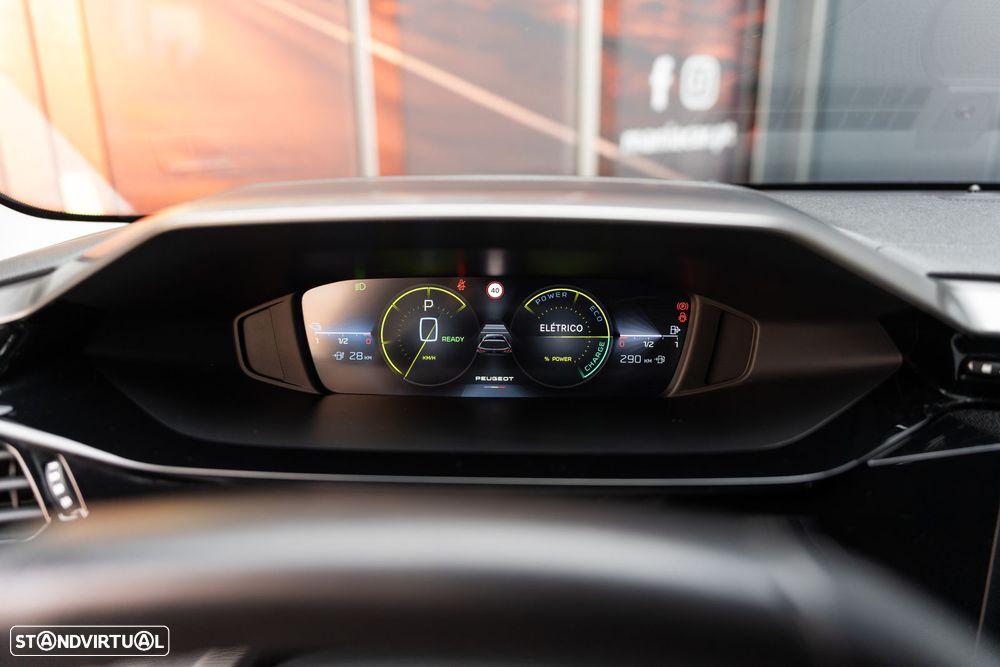 Peugeot 308 SW 180 e-EAT8 Allure - 21