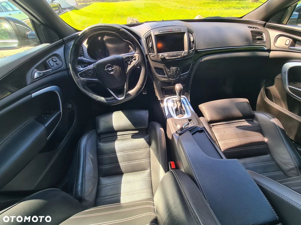 Opel Insignia - 18