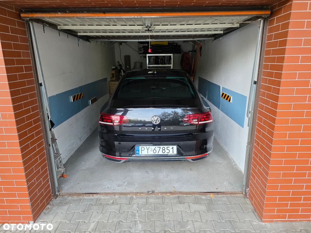 Volkswagen Passat - 29