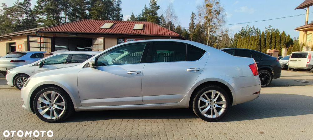 Skoda Octavia 2.0 TDI Clever DSG - 7