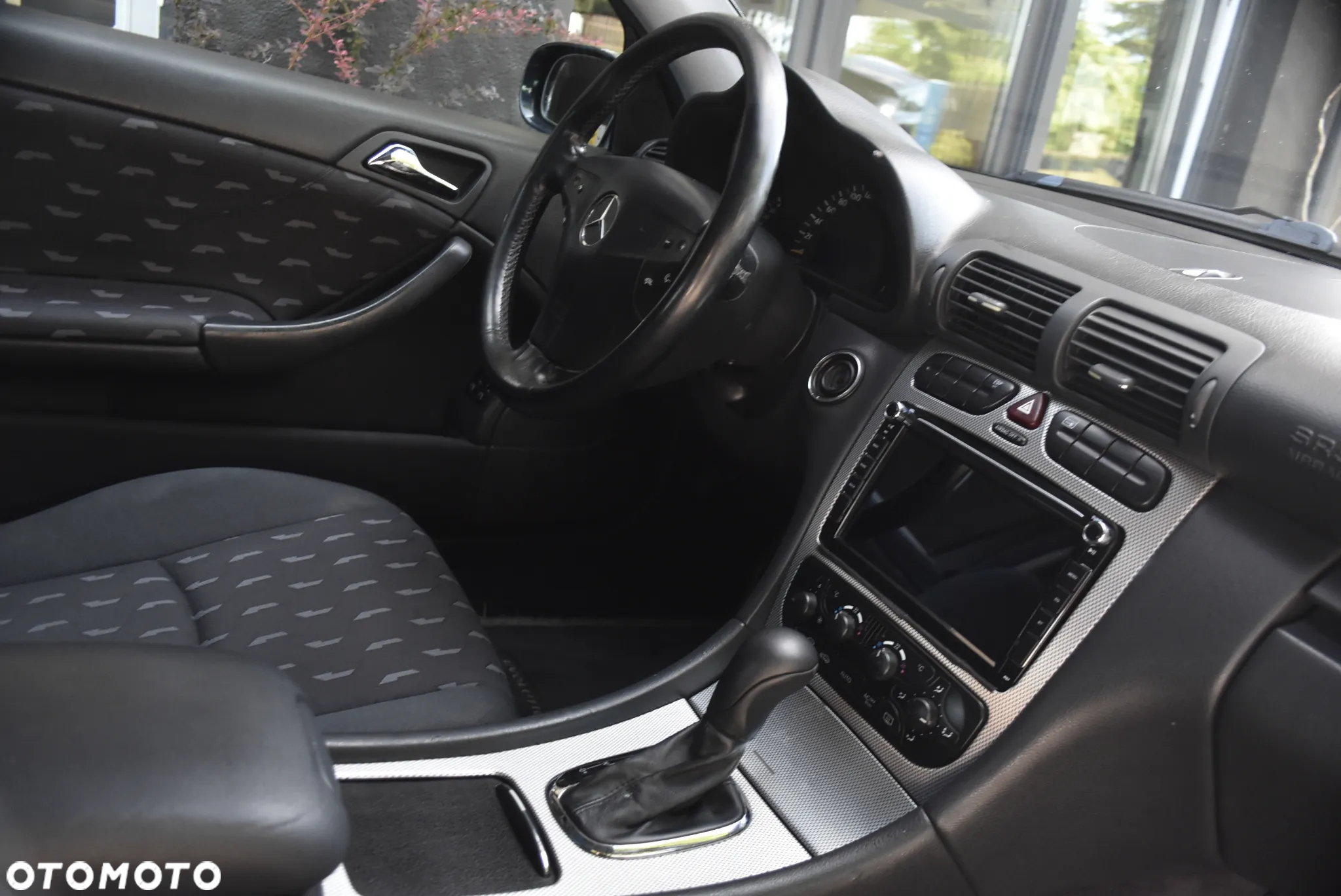 Mercedes-Benz Klasa C 180 Kompressor Sportcoupe Automatik Sport Edition - 20