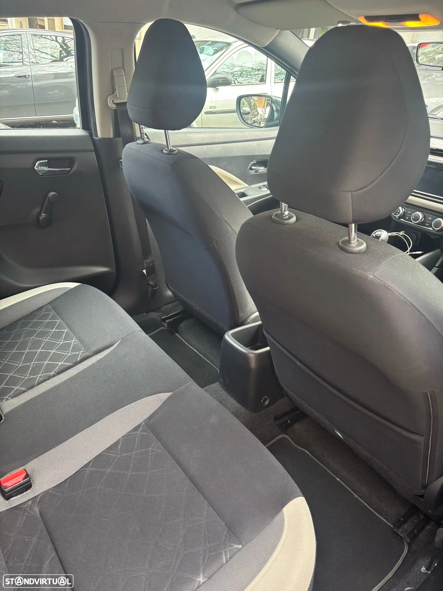 Nissan Micra 0.9 IG-T Acenta S/S - 8
