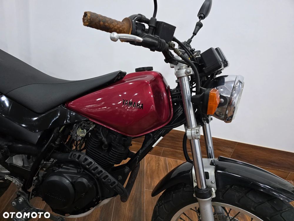 Yamaha TW - 6