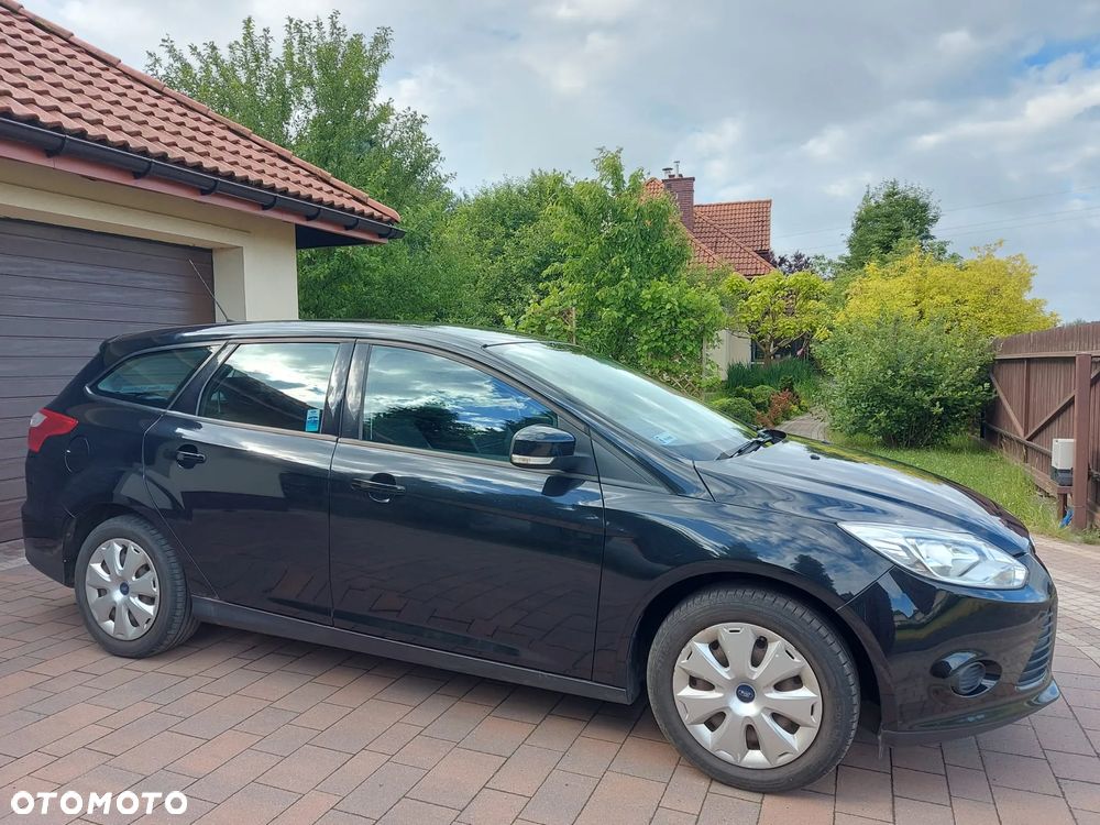 Ford Focus 1.6 Trend - 26