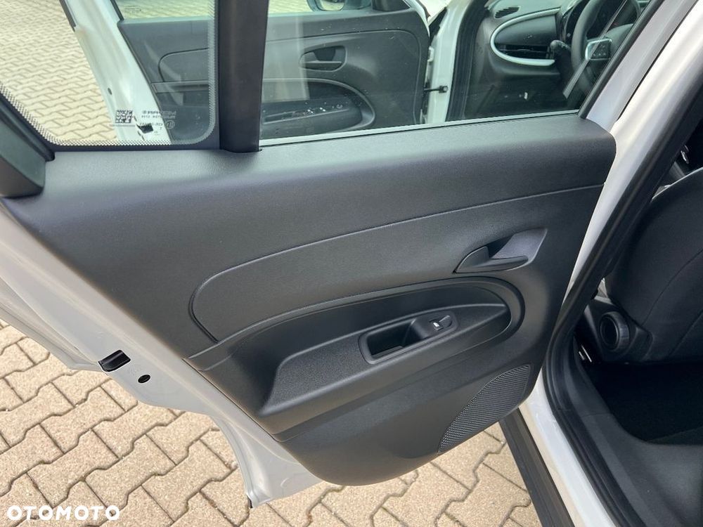 Fiat 600 1.2 Turbo Hybrid eDCT - 7