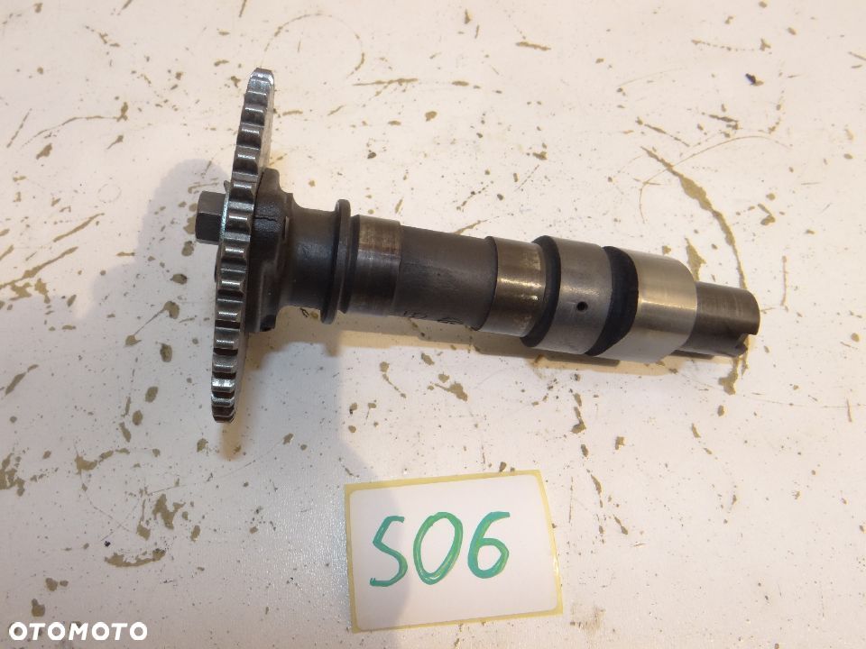 Suzuki VS 1400 Intruder wałek rozrządu przód S06 - 1