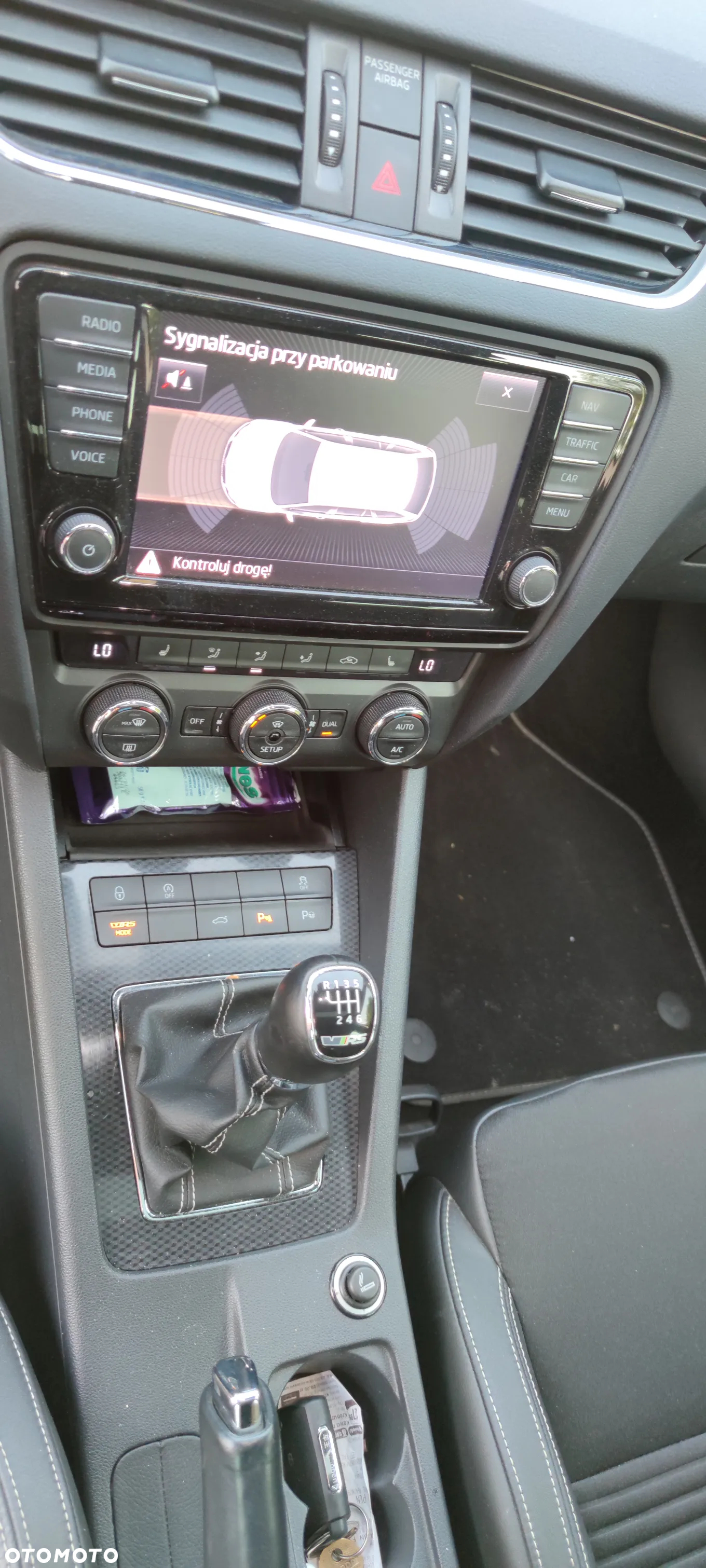 Skoda Octavia Combi 2.0 TSI (Green tec) RS - 23
