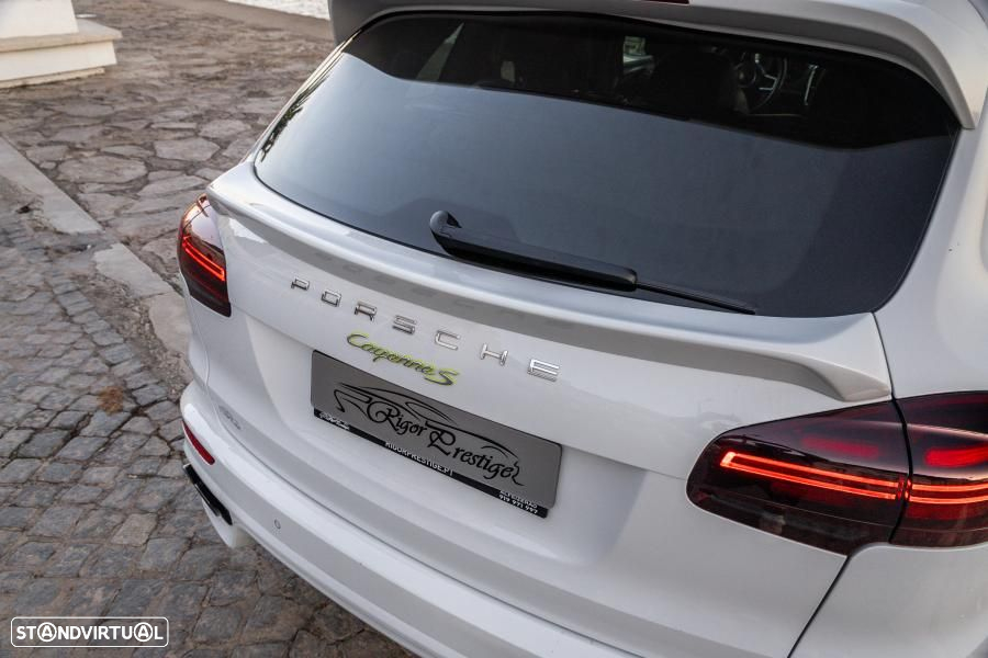 Porsche Cayenne S E-Hybrid - 19