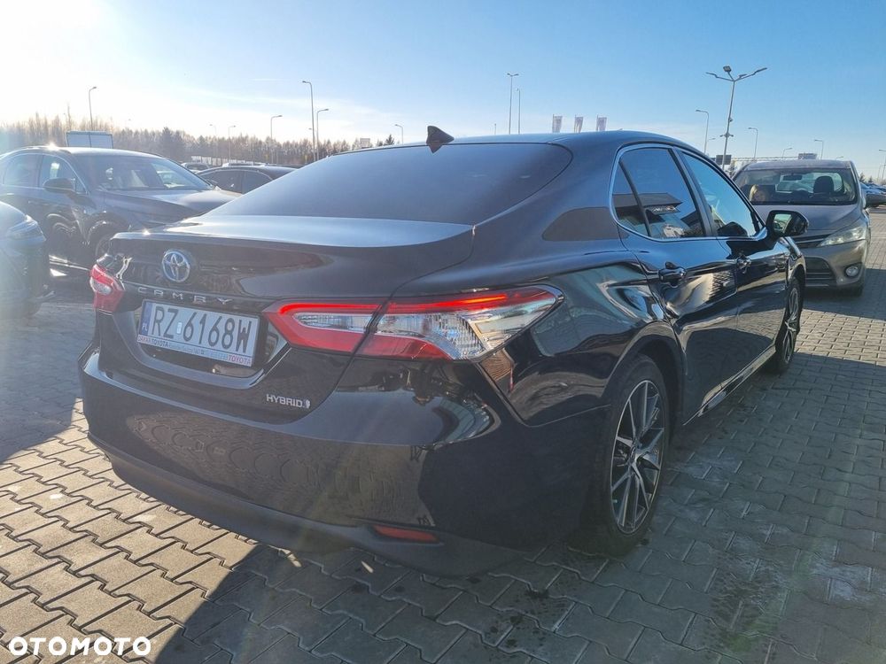 Toyota Camry 2.5 Hybrid Prestige CVT - 6
