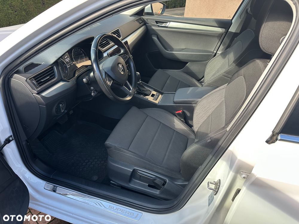Skoda Superb - 11