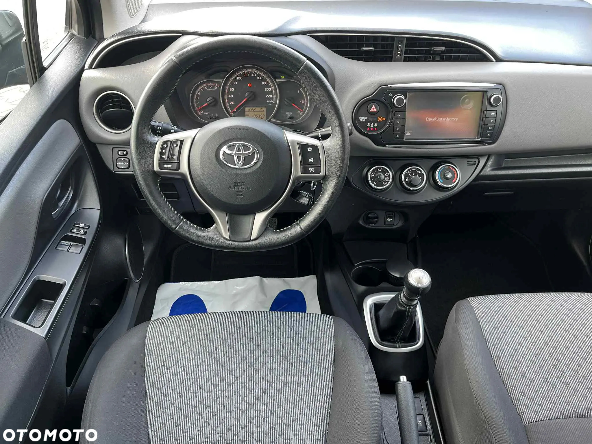 Toyota Yaris 1.33 Active - 12