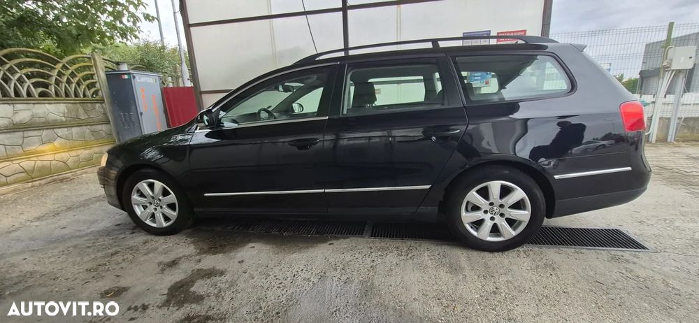 Volkswagen Passat - 12