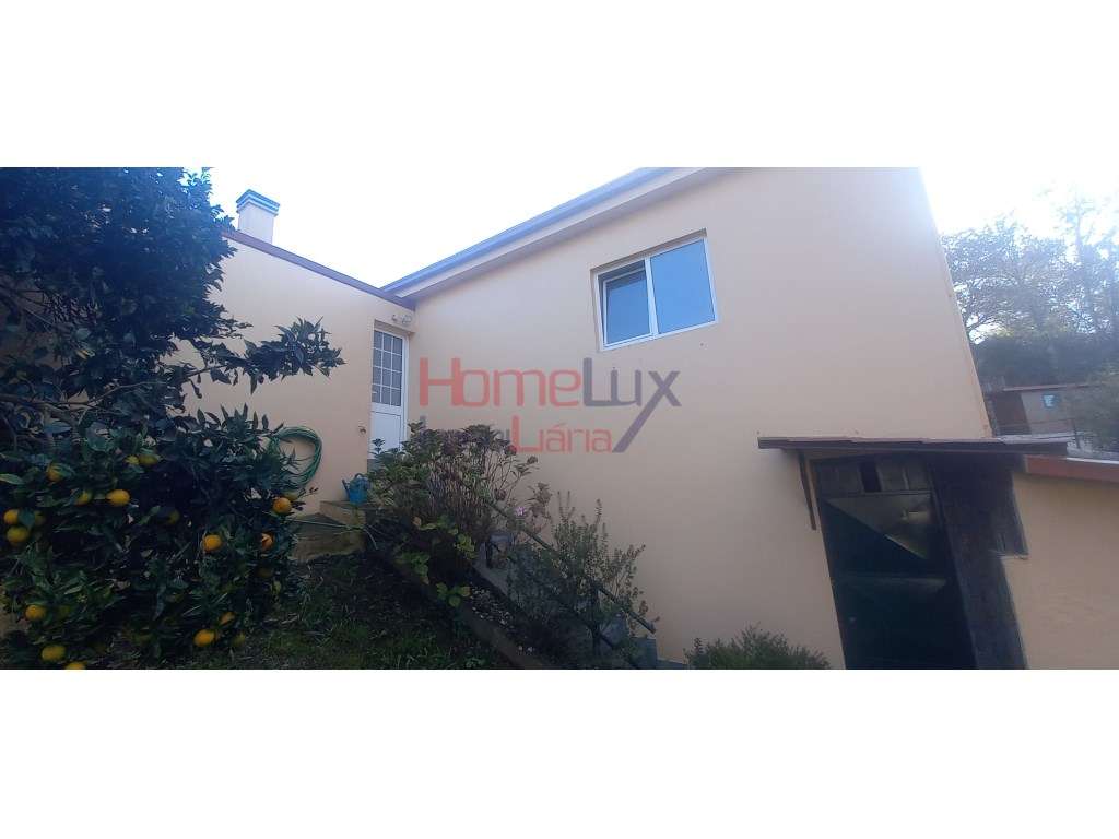 Quinta T2 com Móveis Incluídos junto ao Rio Antuã - Grande imagem: 2/60