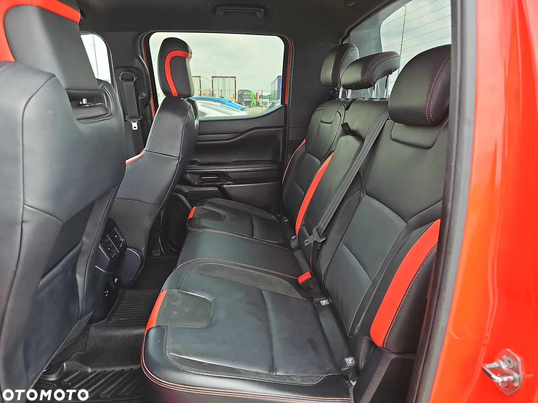 Ford Ranger 3.0 EcoBoost Twin-Turbo 4x4 DC Raptor - 11