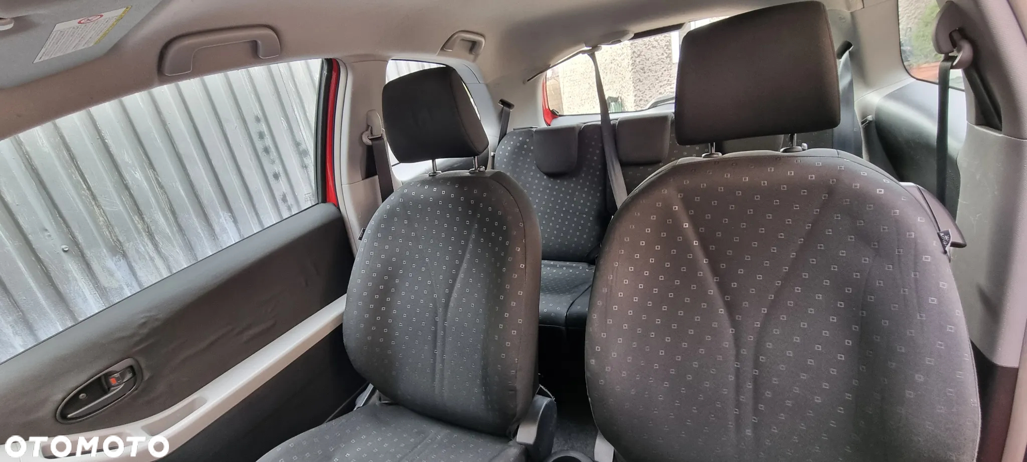 Toyota Yaris 1.0 Luna - 7