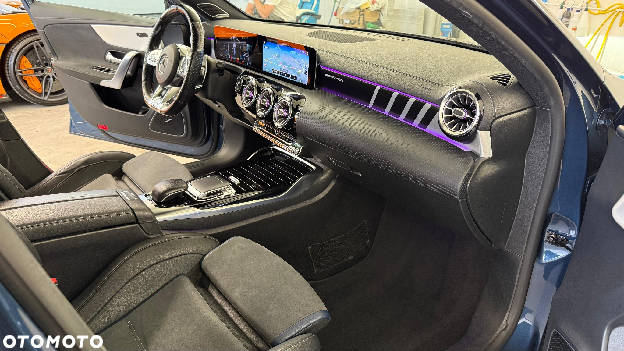 Mercedes-Benz Klasa A 35 AMG 4-Matic 7G-DCT - 12