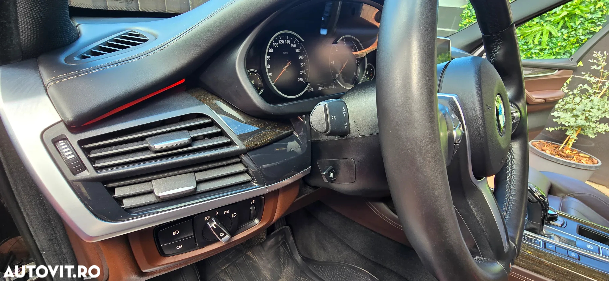 BMW X5 xDrive40d - 14
