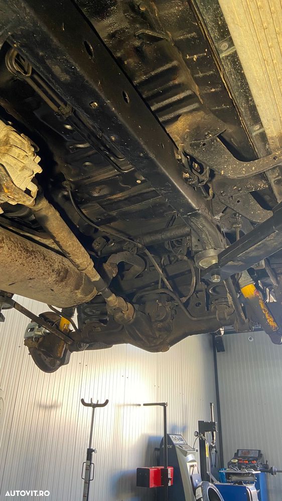 Toyota Land Cruiser 90 TD4-D - 20