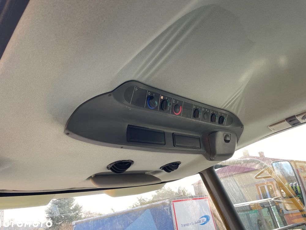 Claas Medion 330 - 17