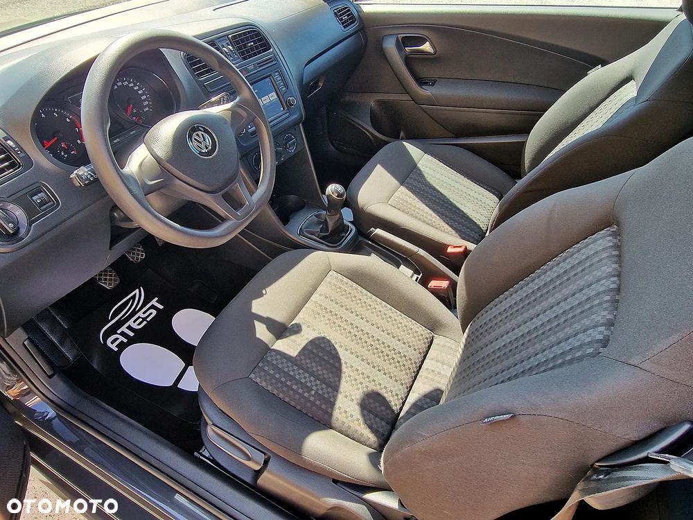Volkswagen Polo - 8