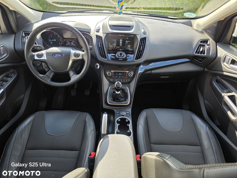 Ford Kuga 2.0 TDCi AWD Titanium - 14