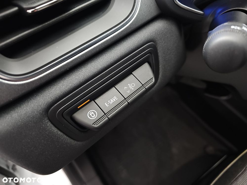 Renault Symbioz - 12