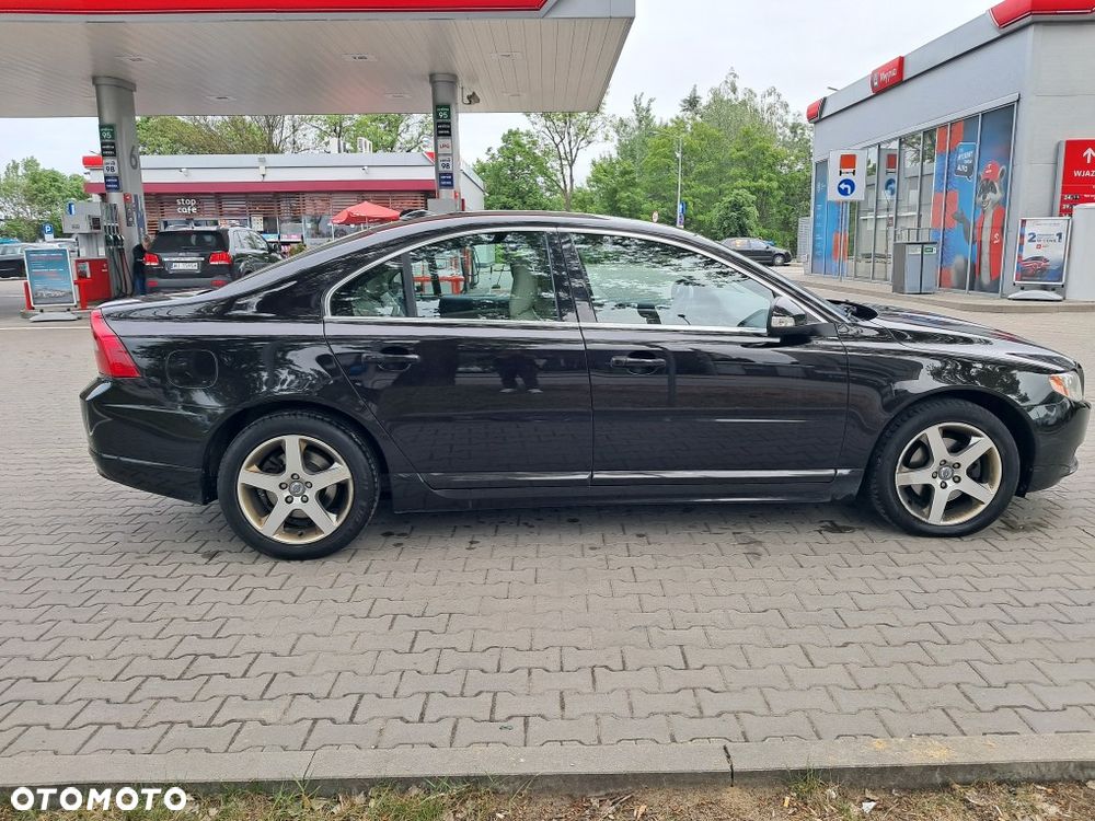 Volvo S80 2.4D5 Executive - 4