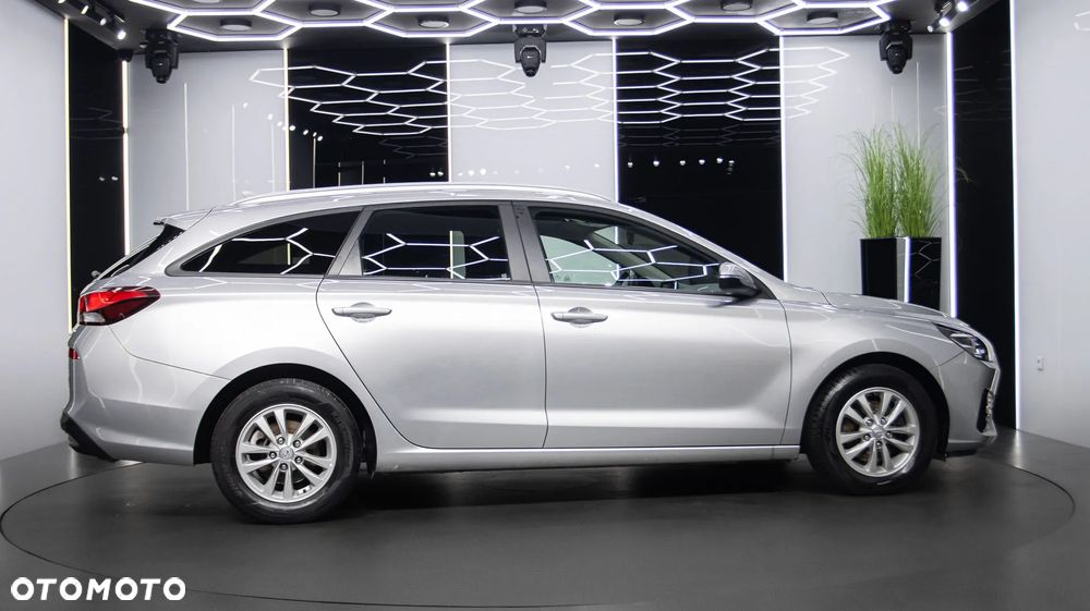 Hyundai i30 1.0 T-GDI Modern - 8