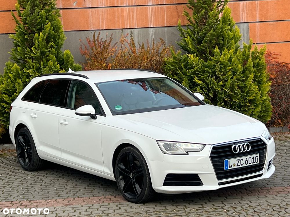 Audi A4 Avant 2.0 TDI S tronic sport - 2