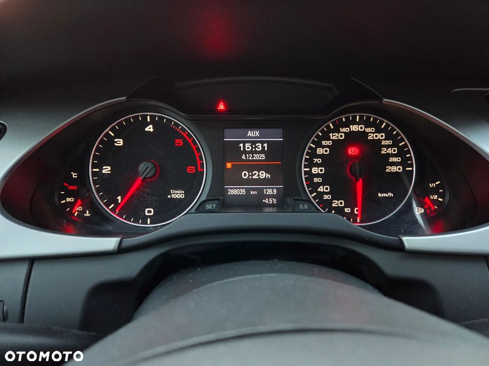 Audi A4 Limousine - 14