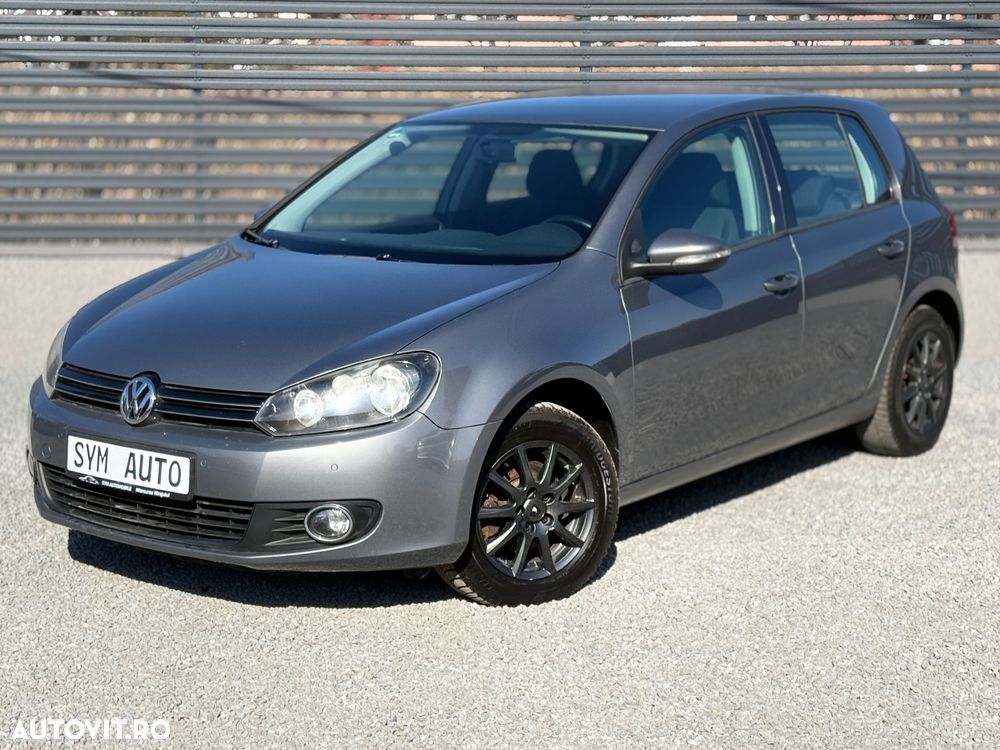 Volkswagen Golf - 2