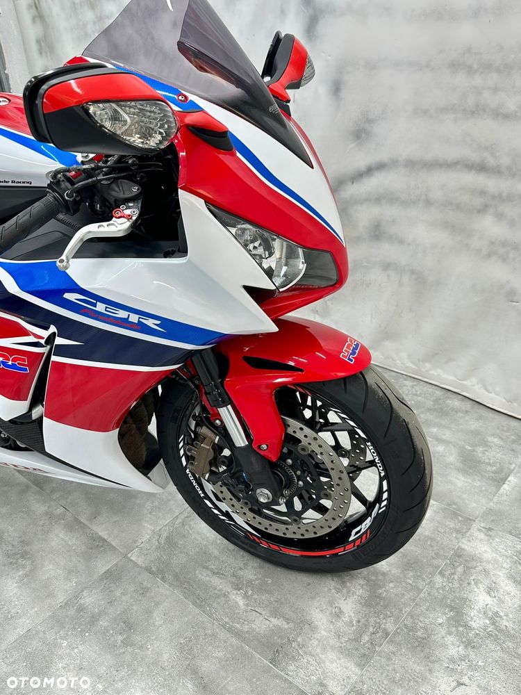 Honda CBR - 6