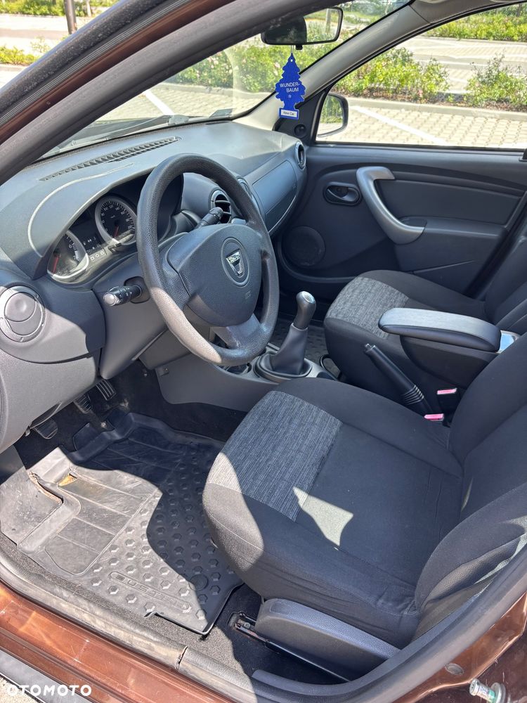 Dacia Duster 1.6 16V 105 4x2 Essentiel - 19